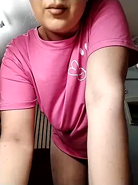 Snapshot of Mayaaaaaa_ chatting on 02-26-26, 07:07 Mayaaaaaa online show from 02-26-26, 07:07