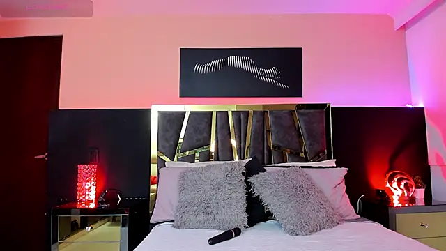 ScarletTorres online show from 09-25-25, 07:17