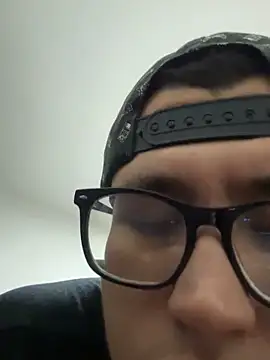 Kurtxxx22 online show from 11-05-25, 03:50