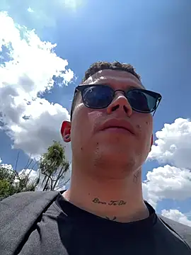 Kurtxxx22 online show from 03-15-26, 03:51