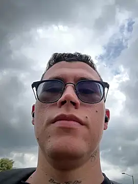 Kurtxxx22 online show from 03-16-26, 08:24