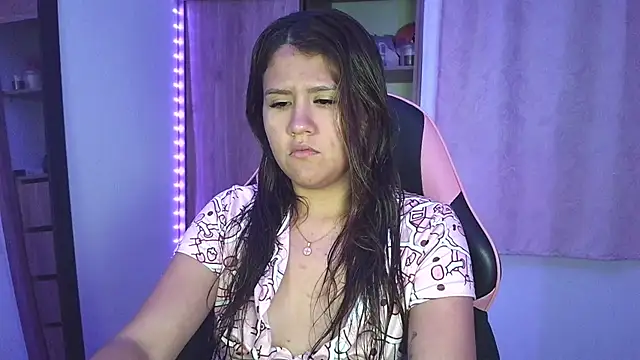 Oliviawatson1 online show from 10-29-25, 12:57