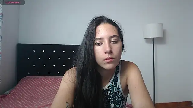 Snapshot of lilacream chatting on 09-23-25, 02:53 lilacream online show from 09-23-25, 02:53