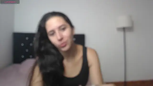 Snapshot of lilacream chatting on 10-02-25, 02:46 lilacream online show from 10-02-25, 02:46