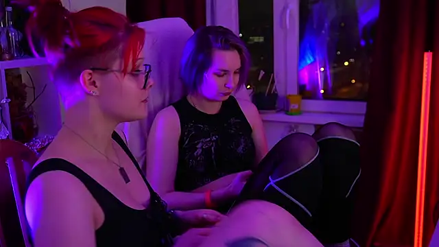 Sova173 online show from 12-15-25, 04:33