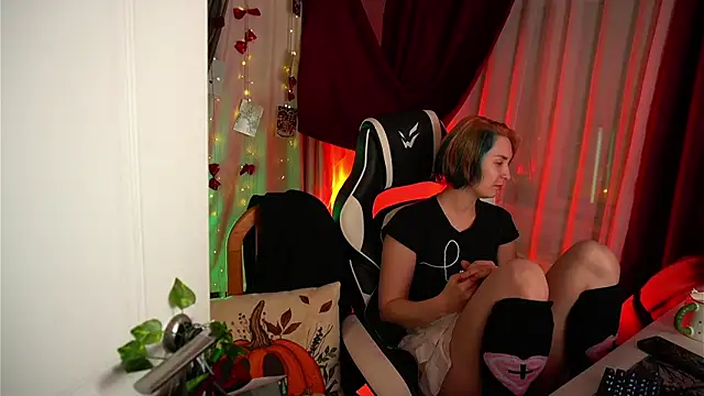 Snapshot of Sova173 chatting on 01-10-26, 09:16 Sova173 online show from 01-10-26, 09:16