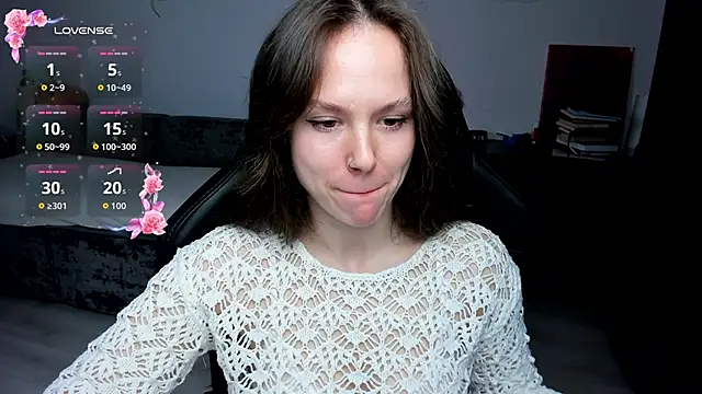 cute little ass online show from 04-17-26, 04:10