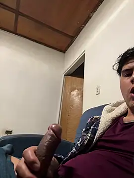 alexis13lhn online show from 12-22-25, 04:09