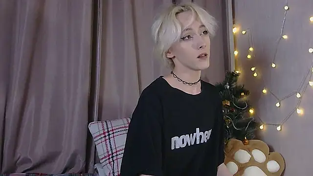 Snapshot of NextVibe_ chatting on 01-09-26, 04:32 NextVibe online show from 01-09-26, 04:32