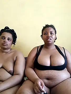 Snapshot of Prettyboobiesx chatting on 11-07-25, 10:48 Prettyboobiesx online show from 11-07-25, 10:48