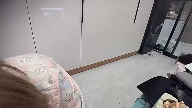 Snapshot of momo-2580 chatting on 11-06-25, 12:06 momo-2580 online show from 11-06-25, 12:06