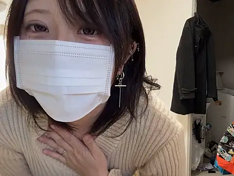 Snapshot of chaco_ chatting on 10-30-25, 04:58 chaco online show from 10-30-25, 04:58