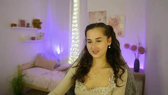 Annita Grey online show from 10-24-25, 07:21