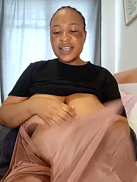 Sweetbxxx24 online show from 03-12-26, 09:48