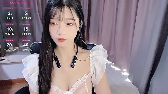 Cicicici-cc online show from 11-18-25, 03:12