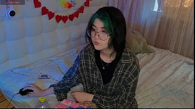 Miko Meow online show from 09-26-25, 08:40