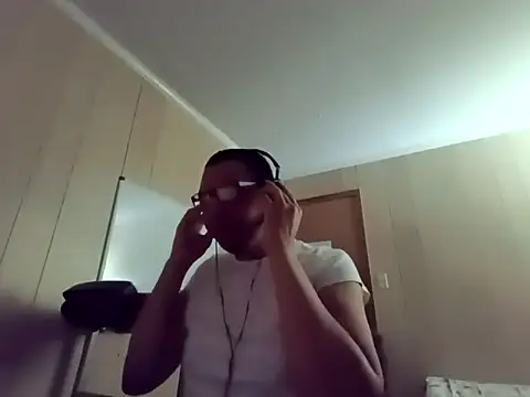 Snapshot of NaturalBeautyQueen chatting on 09-26-25, 11:14 NaturalBeautyQueen online show from 09-26-25, 11:14