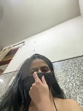 SashaPatel online show from 04-12-26, 02:11