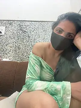 SashaPatel online show from 04-18-26, 02:43