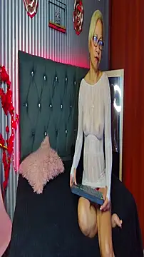 geminis milf online show from 10-09-25, 06:50