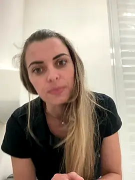 SweetGraciosa online show from 09-18-25, 08:11