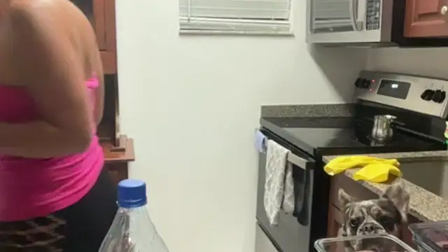 prettyykitty22 online show from 10-29-25, 02:36