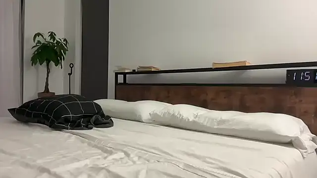 Snapshot of prettyykitty22 chatting on 01-10-26, 04:47 prettyykitty22 online show from 01-10-26, 04:47