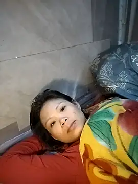 LinhNa999 online show from 02-09-26, 06:17