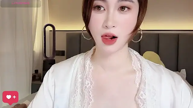 wuyueaini online show from 04-19-26, 07:18