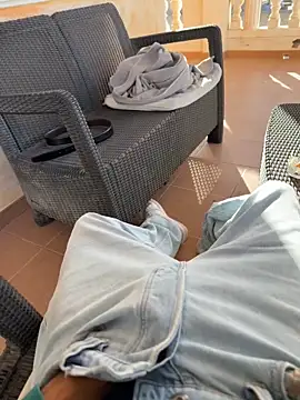 Manu97k online show from 11-12-25, 09:10