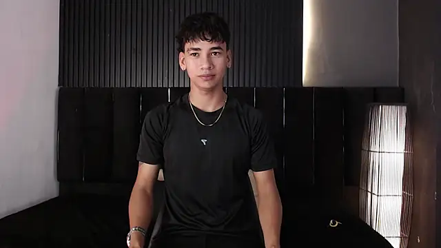 Dominic ghost online show from 12-15-25, 02:05