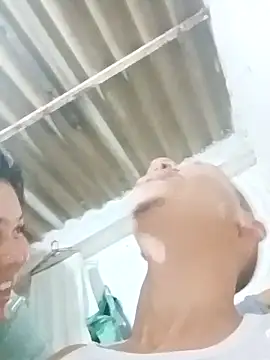 Snapshot of hera_and_kratos chatting on 09-09-25, 04:56 hera and kratos online show from 09-09-25, 04:56