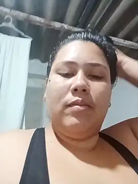 Snapshot of hera_and_kratos chatting on 09-23-25, 04:59 hera and kratos online show from 09-23-25, 04:59