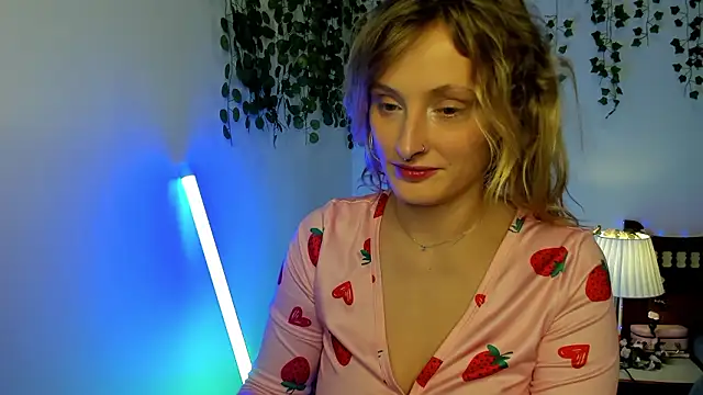 Ariana Spring online show from 01-16-26, 03:05