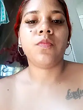 Snapshot of Daila_Lucia chatting on 03-11-26, 05:41 Daila Lucia online show from 03-11-26, 05:41