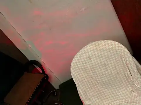 Snapshot of hugecock_jane chatting on 12-16-25, 12:54 hugecock jane online show from 12-16-25, 12:54