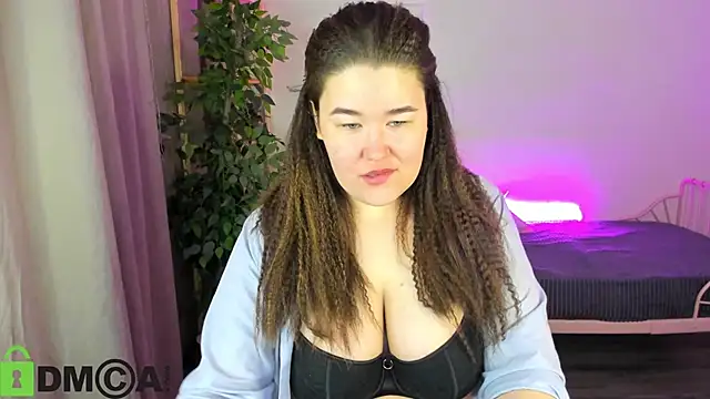 Tara Torres online show from 11-30-25, 12:36