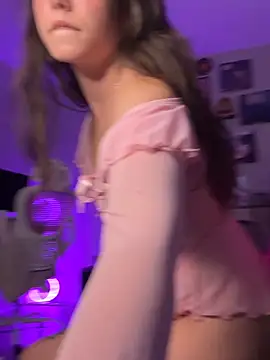 lilbbyily online show from 04-27-26, 03:15