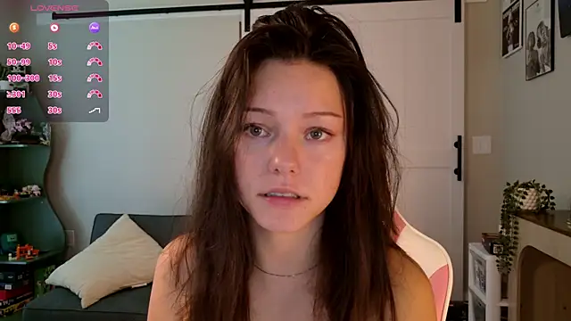 Snapshot of lilbbyily chatting on 08-03-26, 03:49 lilbbyily online show from 08-03-26, 03:49