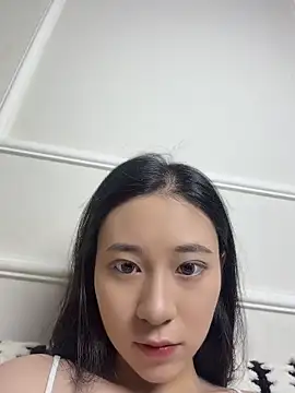 Snapshot of shishi0688 chatting on 06-20-26, 01:58 shishi0688 online show from 06-20-26, 01:58
