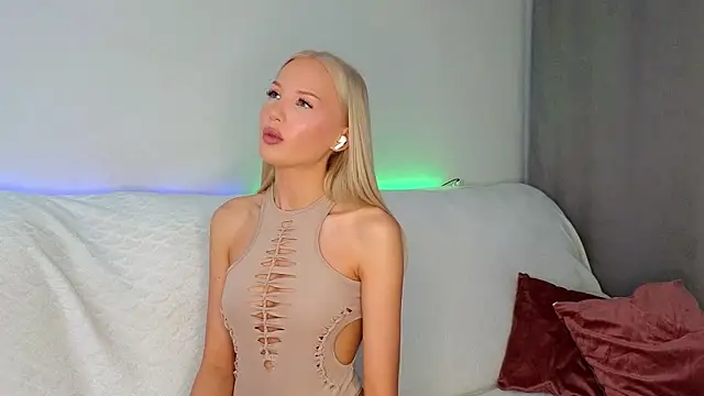  Cutiefull Lion  online show from 05-29-26, 05:27