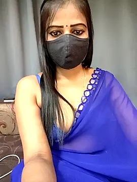 Snapshot of Misss-julli chatting on 11-16-25, 06:46 Misss-julli online show from 11-16-25, 06:46