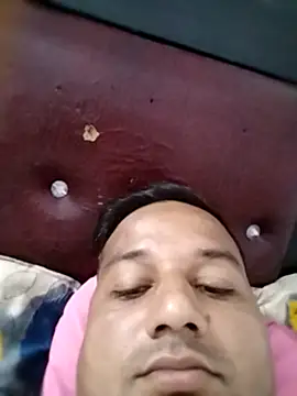 Snapshot of sumit_19 chatting on 09-08-25, 05:34 sumit 19 online show from 09-08-25, 05:34