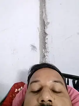 Snapshot of sumit_19 chatting on 09-28-25, 06:35 sumit 19 online show from 09-28-25, 06:35