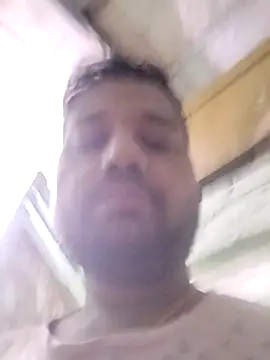 Snapshot of sumit_19 chatting on 09-30-25, 10:04 sumit 19 online show from 09-30-25, 10:04