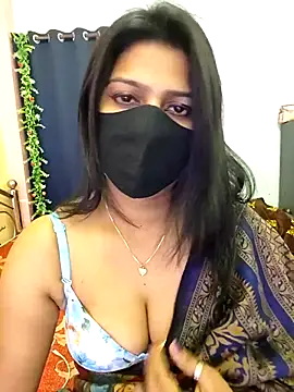 Snapshot of hoty_sonali chatting on 10-07-25, 10:51 hoty sonali online show from 10-07-25, 10:51