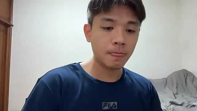 Foxfoxfox4 online show from 04-13-26, 02:55