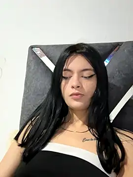 LiaCollings online show from 10-27-25, 11:36