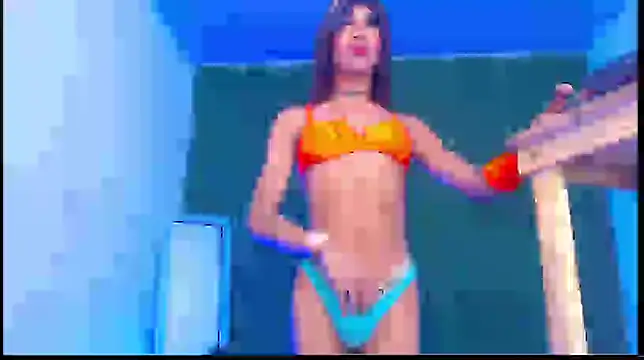 Snapshot of dannypervetxxz chatting on 11-18-25, 01:22 dannypervetxxz online show from 11-18-25, 01:22