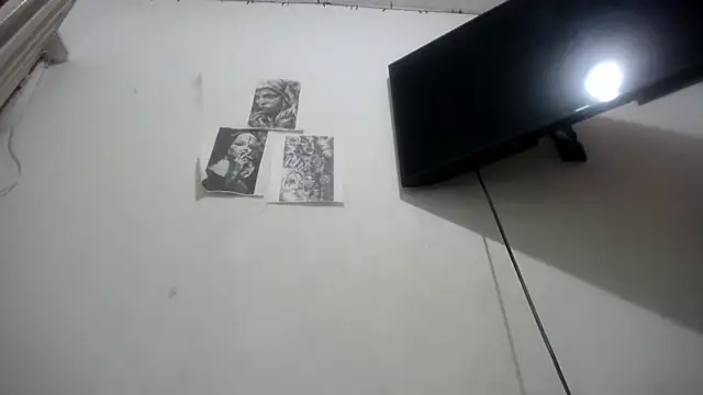 Foxy Lovex online show from 11-13-25, 10:52